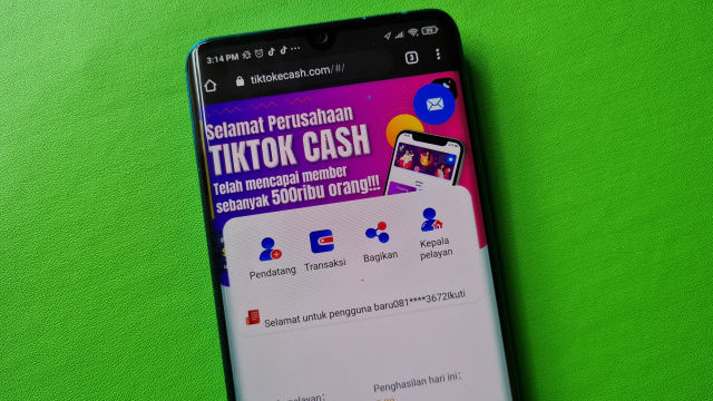 Kominfo Resmi Blokir Aplikasi TikTok Cash