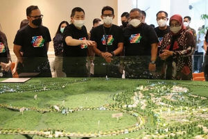 Menparekraf Sandiaga Salahuddin Uno dan Konglomerat pemilik MNC Group Hary Tanoesoedibjo saat peletakan batu pertama di kawasan Lido City / Facebook @HaryTanoesoedibjoOfficial