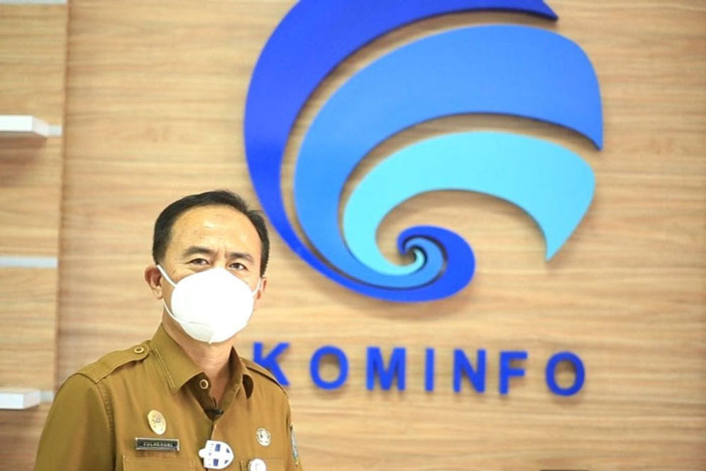 Drs. Zulhendri, M.Si, Kadis Kominfo Kepri
