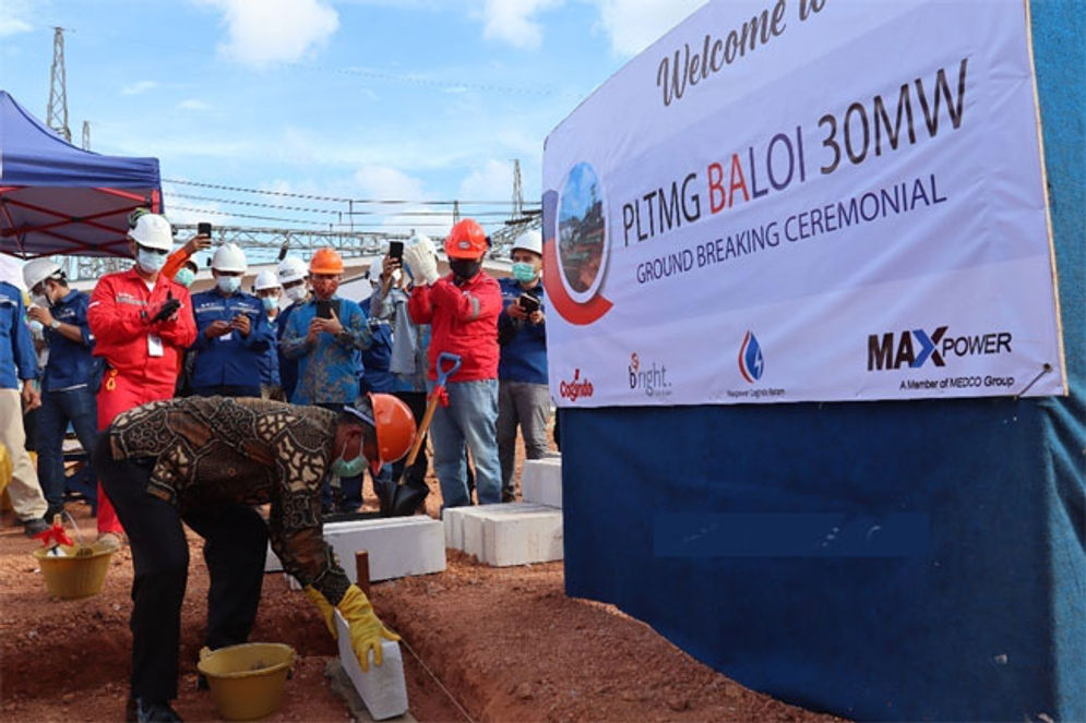 Peletakan batu pertama (ground breaking) pembangunan Pembangkit Listrik Tenaga Mesin Gas (PLTMG) 30 Mega Watt (MW) pada Jumat (12/03/2021) di Baloi. Foto: PLN Batam