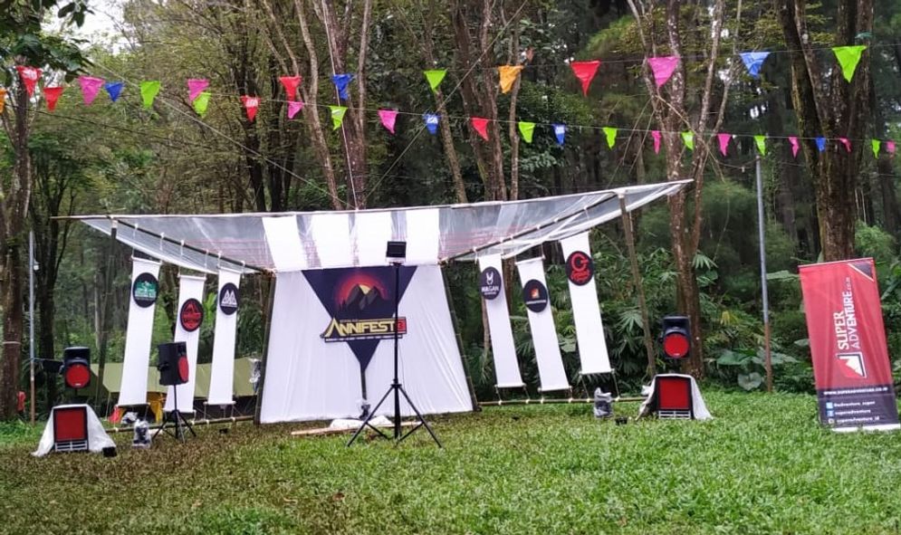 Suasana lokasi acara Semanggi Alas di kawasan Prigen, Jawa Timur. Acara dihadiri sejumlah komunitas dari Jatim dan Jateng. Foto: ist