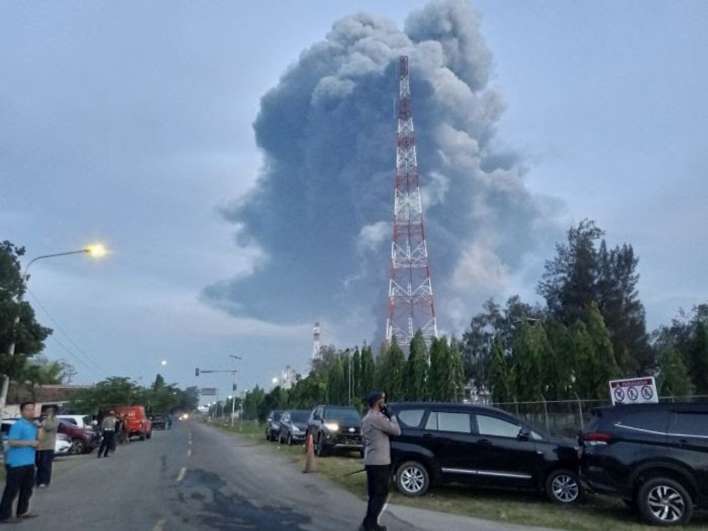 07-34-00-berikut-nama-nama-korban-kebakaran-kilang-minyak-pertamina-balongan-9x2E0mfy2f.jpg