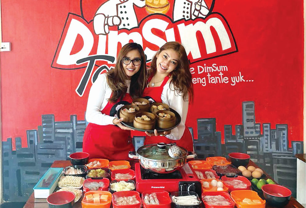 Ingin ngemil? Ke Dimsum tante saja ya ... / Batam Pos