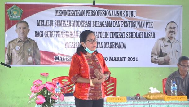 Kasi Pendidikan Katolik Kabupaten Sikka Minta Para Guru Katolik Kedepankan Toleransi Beragama