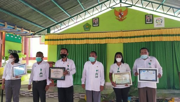 Kantor Kemenag Kabupaten Lembata  Raih Penghargaan Kinerja Terbaik