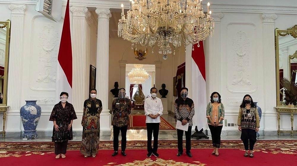 <p>Pertemuan Presiden Jokowi dengan pelaku industri perfilman Indonesia / Twitter @jokoanwar</p>
