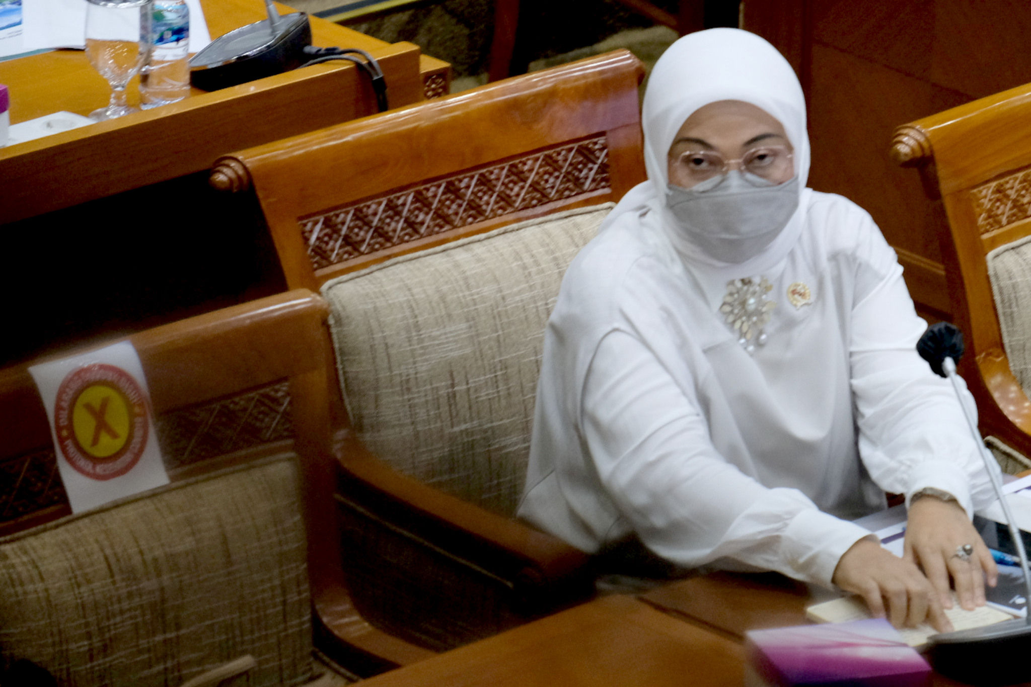 <p>Menteri Ketenagakerjaan, Ida Fauziyah saat rapat kerja dengan Komisi IX DPR di kompleks Parlemen, Senayan, Jakarta, Senin, 15 Maret 2021. Foto: Ismail Pohan/TrenAsia</p>
