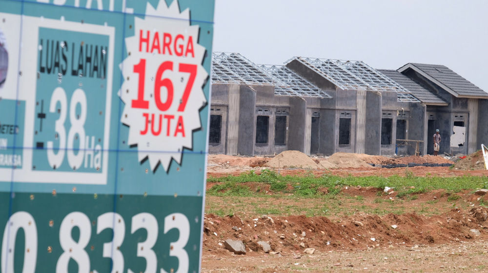 <p>Proyek pembangunan rumah subsidi di kawasan Tigaraksa, Tangerang, Senin, 28 Maret 2021. Foto: Ismail Pohan/TrenAsia</p>