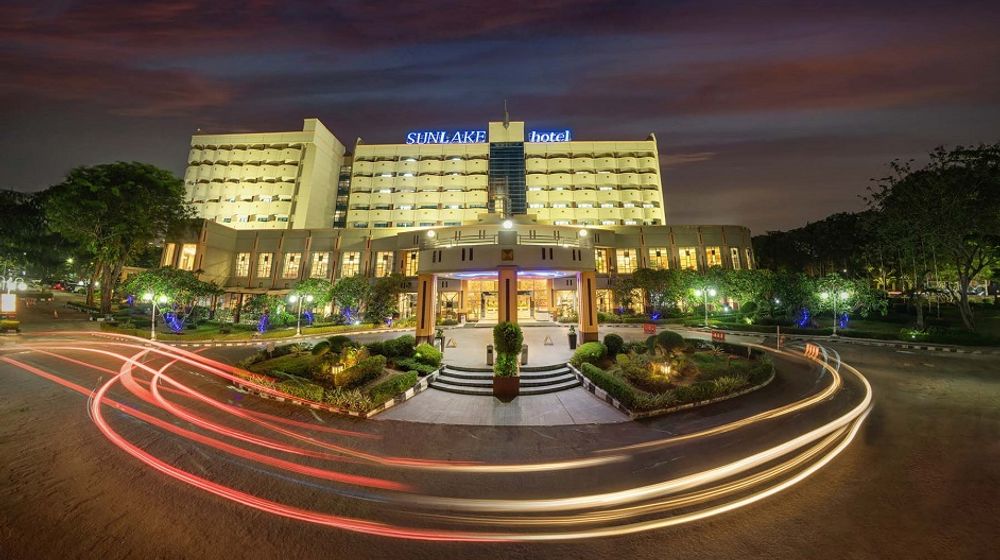 <p>PT Sunter Lakeside Hotel Tbk / Sunlakehotel.com</p>
