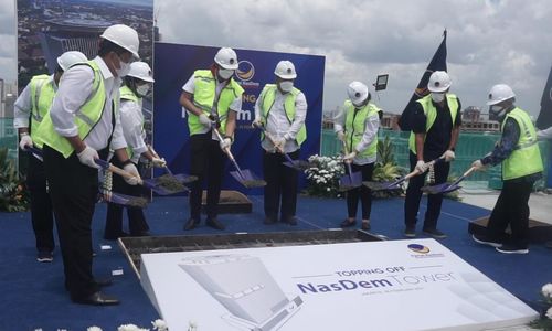 <p>Topping off Nasdem Tower oleh Wika Gedung. (dok. Wika Gedung/Partai Nasdem)</p>
