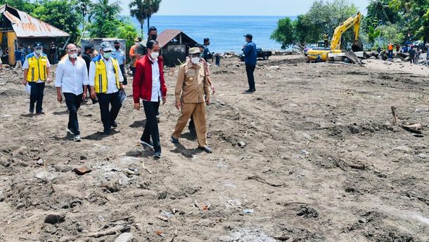 Presiden Jokowi: PUPR Harus Segera Bangun Rumah Warga Terdampak Bencana di NTT