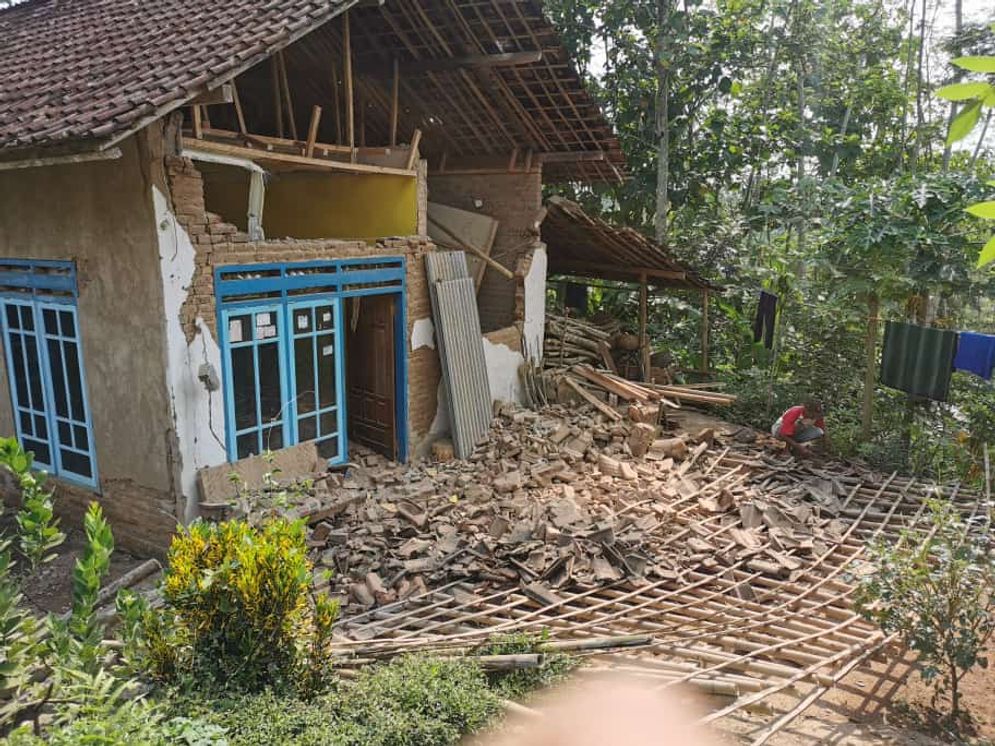 gempa malang.jpg