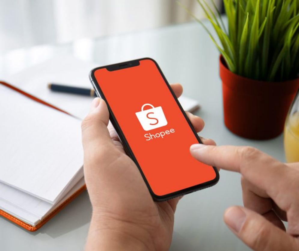 Shopee-696x585.jpg