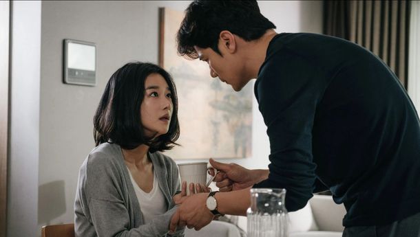 Film Recalled yang Dibintangi Seo Ye Ji Rajai Box Office