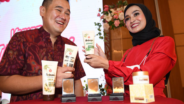 Incar Anak Muda, Viva Cosmetics Bentuk Viva Muda