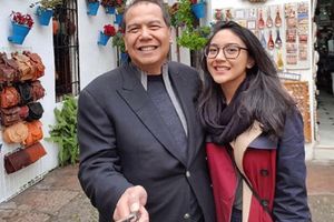 <p>Konglomerat Chairul Tanjung dan anak sulungnya Putri Indahsari Tanjung / Instagram @putri_tanjung</p>
