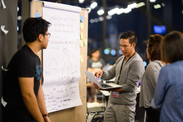 <p>Acara Smart Energy Hackathon di Bangkok pada 2017. / Sumber: http://indonesia.newenergynexus.com/</p>
