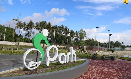 <p>Penataan kawasan Taman Bersepeda yang berada di Desa Meninting, Kecamatan Batulayar ini mulai dikerjakan Kementerian PUPR melalui Ditjen Cipta Karya pada 15 Juli 2020 dan telah selesai pada April 2021.  (Sumber: dokumentasi Kementerian PUPR)</p>
