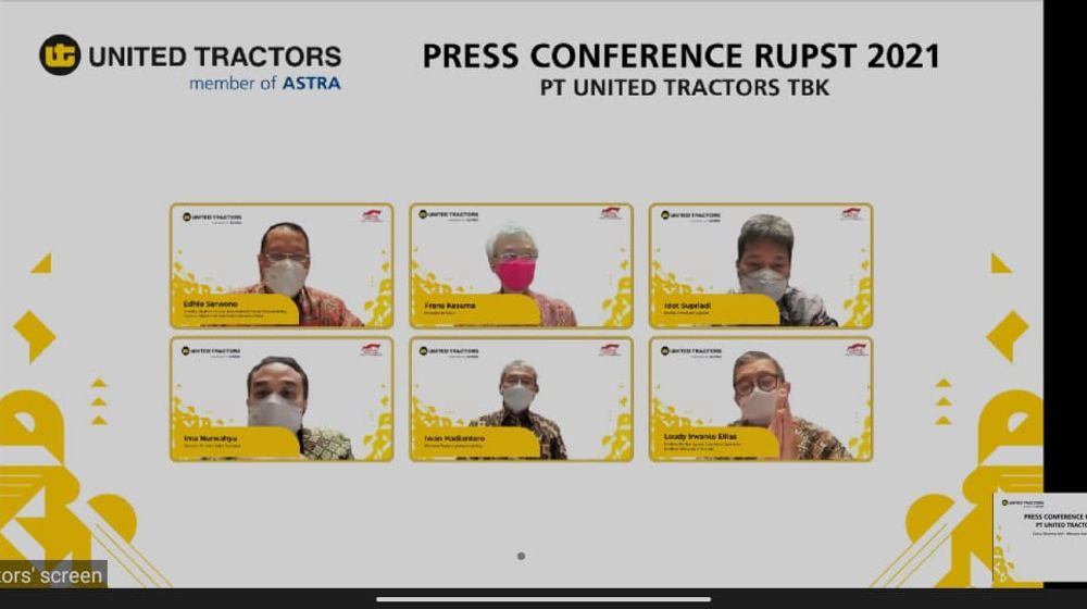 <p>Tangkapan layar konferensi virtual pengumuman hasil RUPST United Tractors Tbk, Jumat 9 April 2021 / Dok. Drean Muhyil Ihsan</p>
