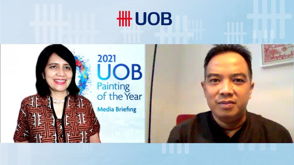<p>Head of Strategic Communications and Brand Head UOB Indonesia Maya Rizano (kiri) dan Ketua Dewan Juri 2021 UOB Painting of The Year Agung Hujatnikajennong (kanan) berfoto bersama usai acara media briefing yang diselenggarakan secara daring, Kamis (29/04).</p>
<p>UOB terus berkomitmen terhadap perkembangan komunitas seni di Indonesia. Sebagai bagian dari Grup UOB, UOB Indonesia berfokus pada kepentingan komunitas sekitar melalui program yang menghubungkan masyarakat, memperkuat ikatan, dan memperkaya kehidupan khususnya di bidang seni, anak, dan pendidikan.</p>
