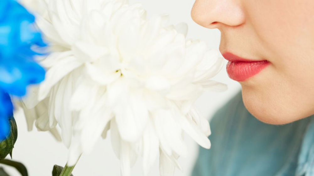 Ilustrasi melatih indra penciuman yang hilang karena COVID-19