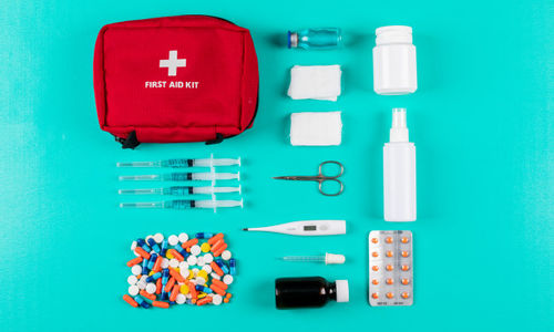 Tas siaga bencana first aid kit