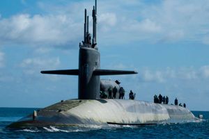 <p>Kapal selam rudal balistik Kelas Ohio Amerika/US Navy</p>