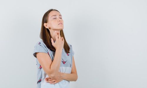 Ilustrasi radang tenggorokan