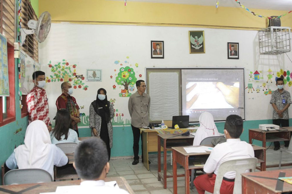 sekolah.jpg