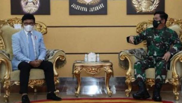 Menkominfo dan Pangab TNI  Bahan Pembangunan 5000 BTS Untuk Penguatan Pengamanan Negara