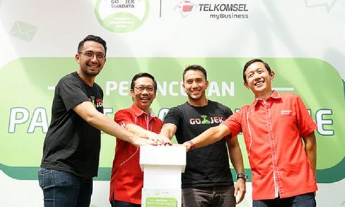 Telkomsel-dan-Gojek.jpg