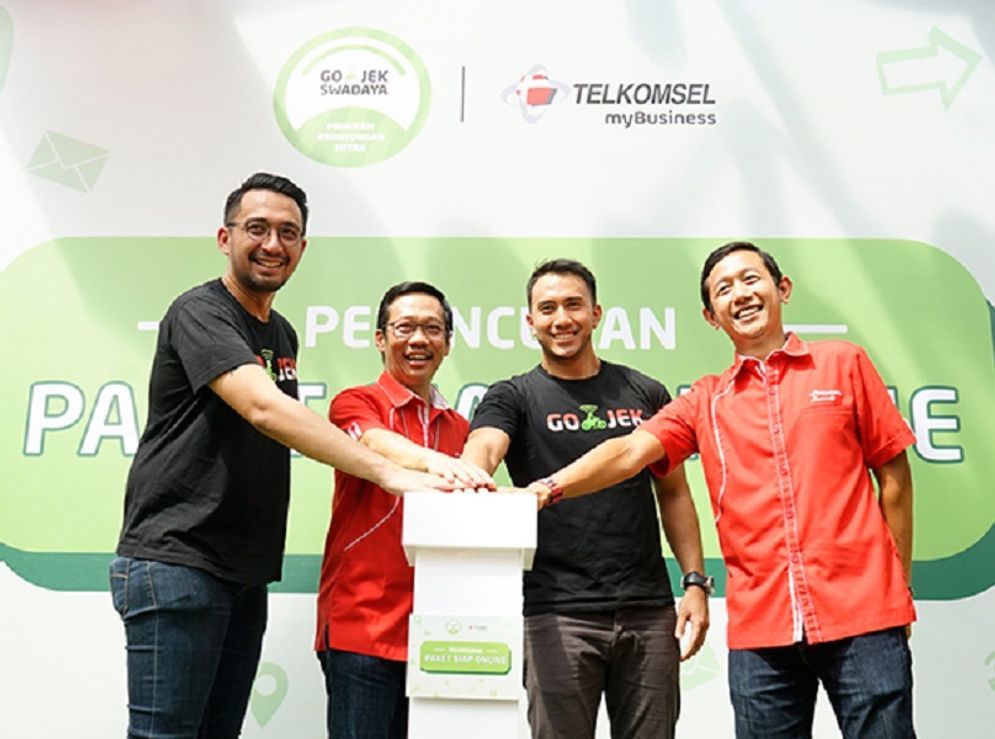 Telkomsel-dan-Gojek.jpg