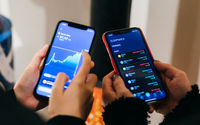 cryptocurrency_112250_small.jpg