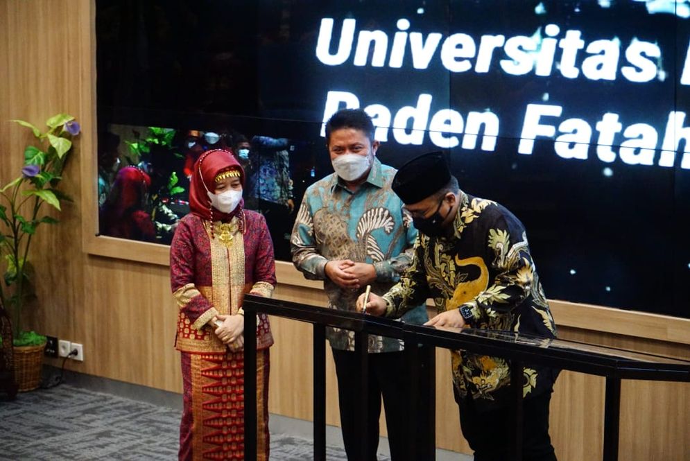 Resmikan Gedung UIN Palembang.jpg