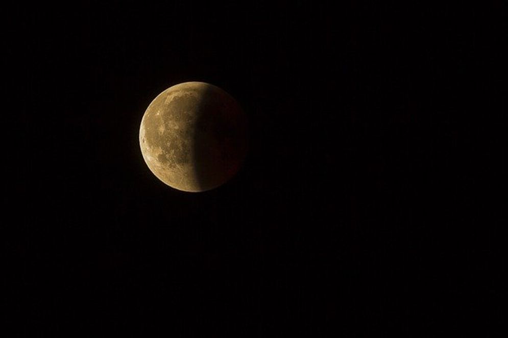 lunar-eclipse-3568836_640.jpg