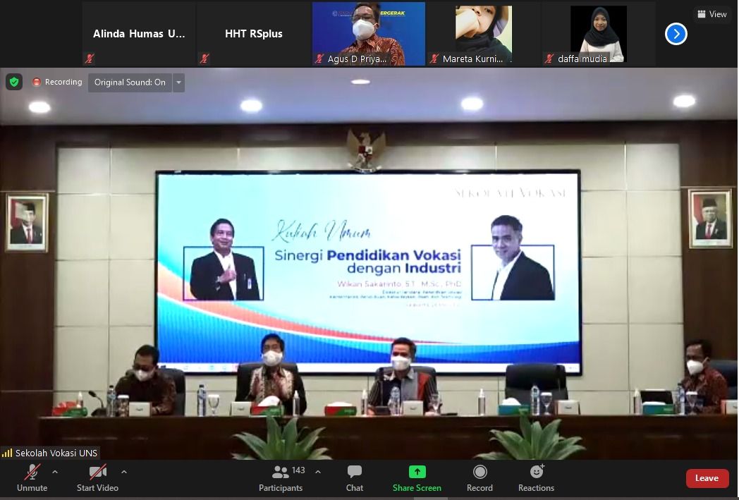 Kuliah umum vokasi UNS bersama Dirjen pendidikan vokasi (foto:soloaja.co)