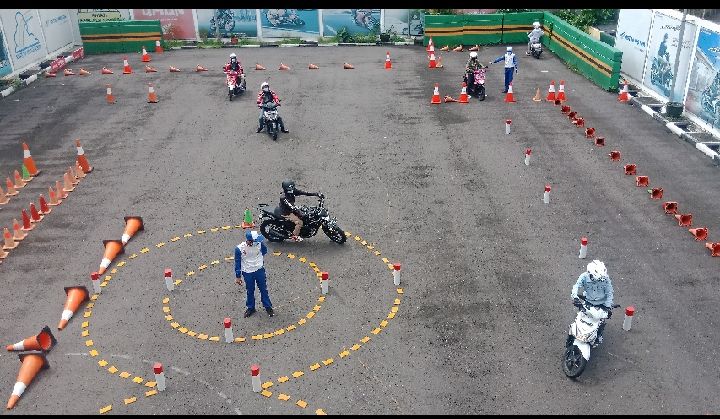 Suasana Safety riding