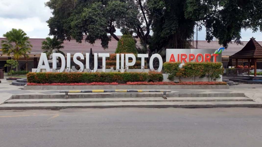 <p>Bandara Adisutjipto Yogyakarta/Angkasa Pura I</p>
