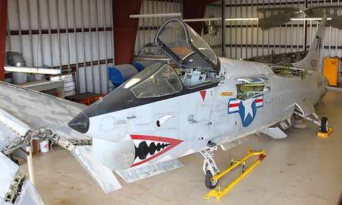 Tertarik? Koleksi Pesawat Tua Paul Allen Siap Dijual