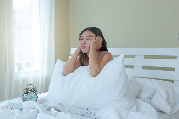 <p>Cuaca panas justru membuat Anda susah untuk tidur berkualitas? Mari coba lakukan tips ampuh dan mudah berikut ini/freepik.com</p>
