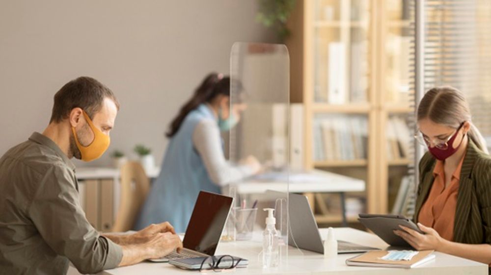 Inilah cara untuk menjaga kesehatan tubuh saat aktif bekerja di tengah pandemi COVID-19