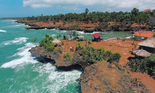 <p>Pulau Gili Iyang, Sumenep, Madura/ Sumber: rri.co.id</p>