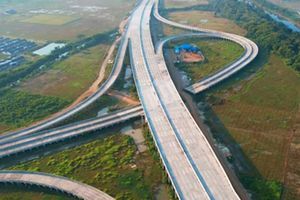 <p>Proyek Tol Cibitung Cilincing Seksi 2/Tangkapan layar YouTube Bang Oland</p>