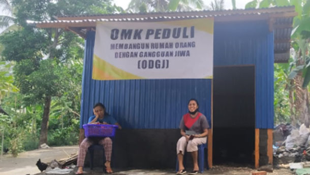 Aksi Peduli OMK St. Petrus Stasi Lokoboko Bangun Rumah Bagi ODGJ