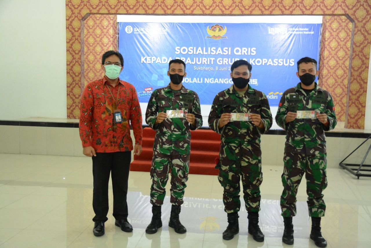 Prajurit Kopassus Grup Kandang Menjangan Ikuti Sosialisasi Qris Oleh