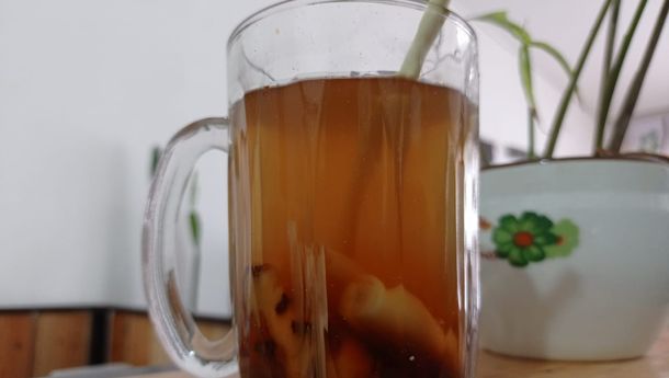 Ini Manfaat Sering Minum Rebusan Serai, Jahe dan Gula Merah