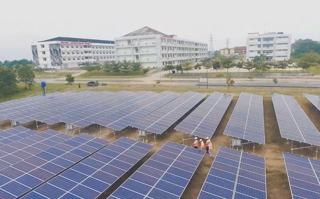 Pembangkit Listrik Tenaga Surya (PLTS) 1 Mwp milik Institut Teknologi Sumatra (Itera).