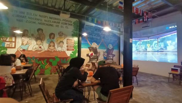 Nobar Piala Eropa 2021,  Turut Angkat Geliat Usaha Cafe di Denpasar