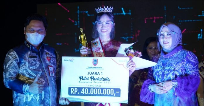 Putri Pariwisata Kalsel 2021, Winda Januar.