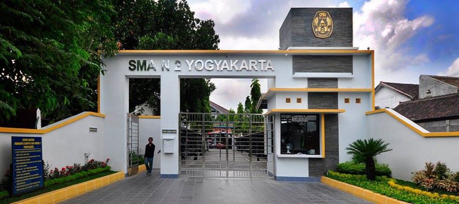 SMA 2 Yogyakarta.